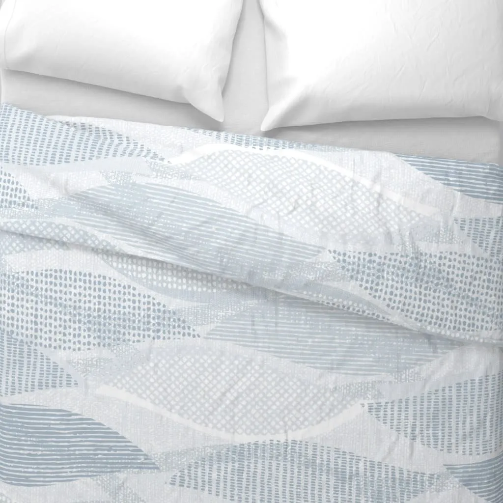 Abstract waves duvet cover